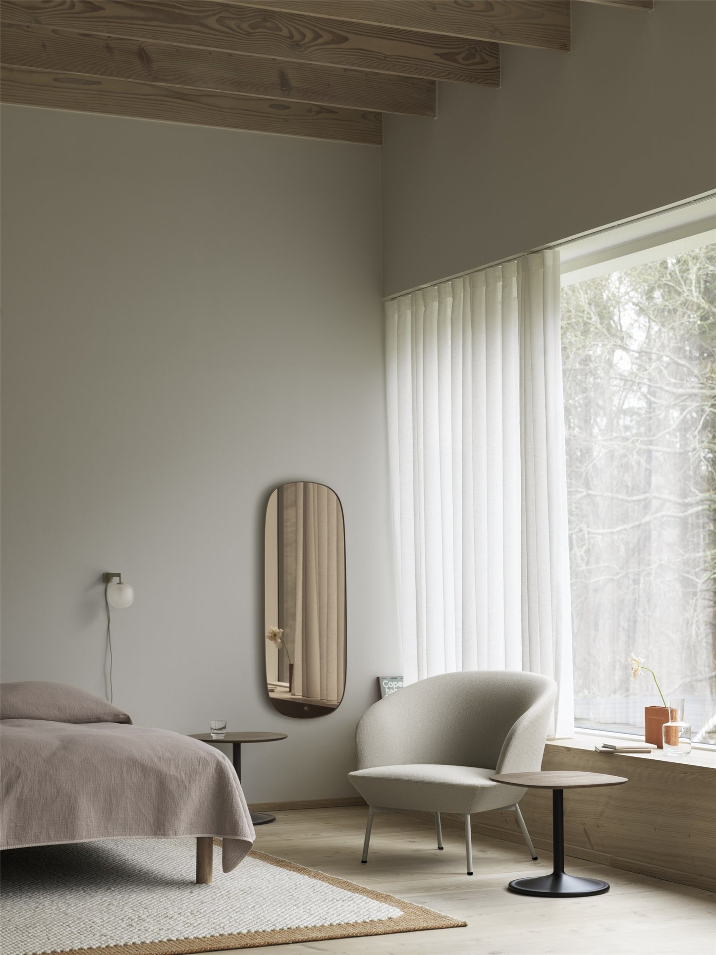 Muuto Framed peili L roosa/roosa