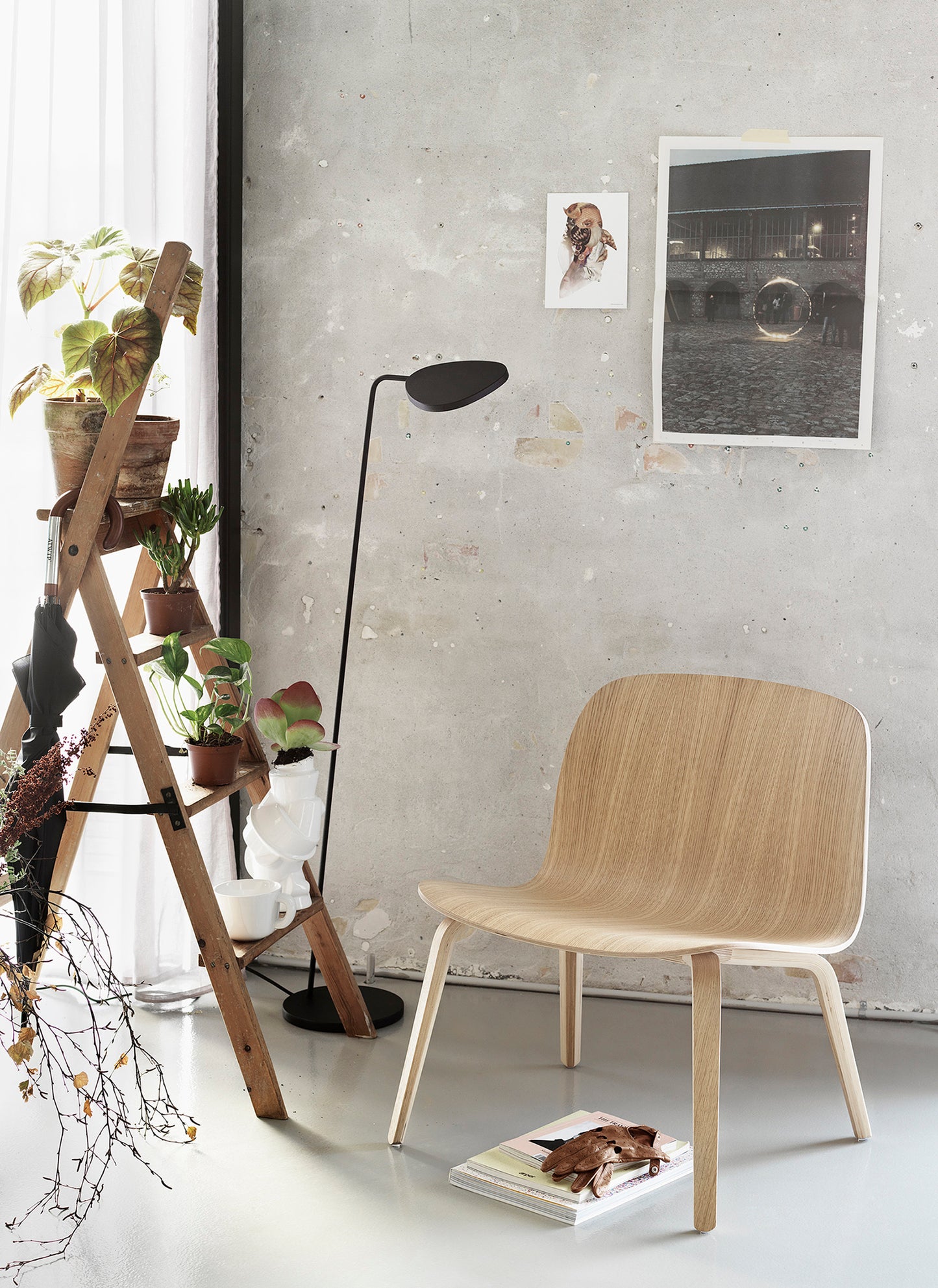Muuto Visu nojatuoli dusty green