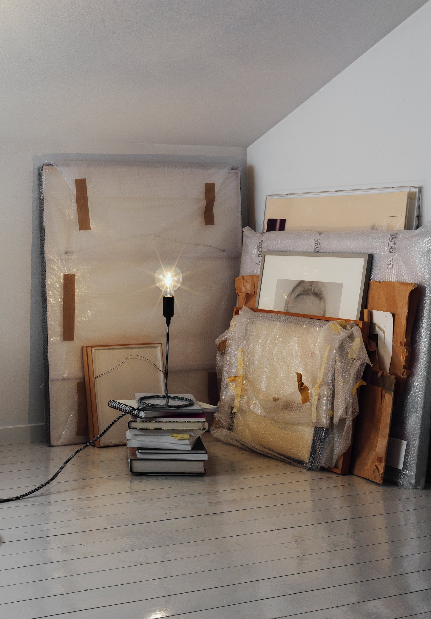 Design House Stockholm Cord lamp mini musta/valkoinen