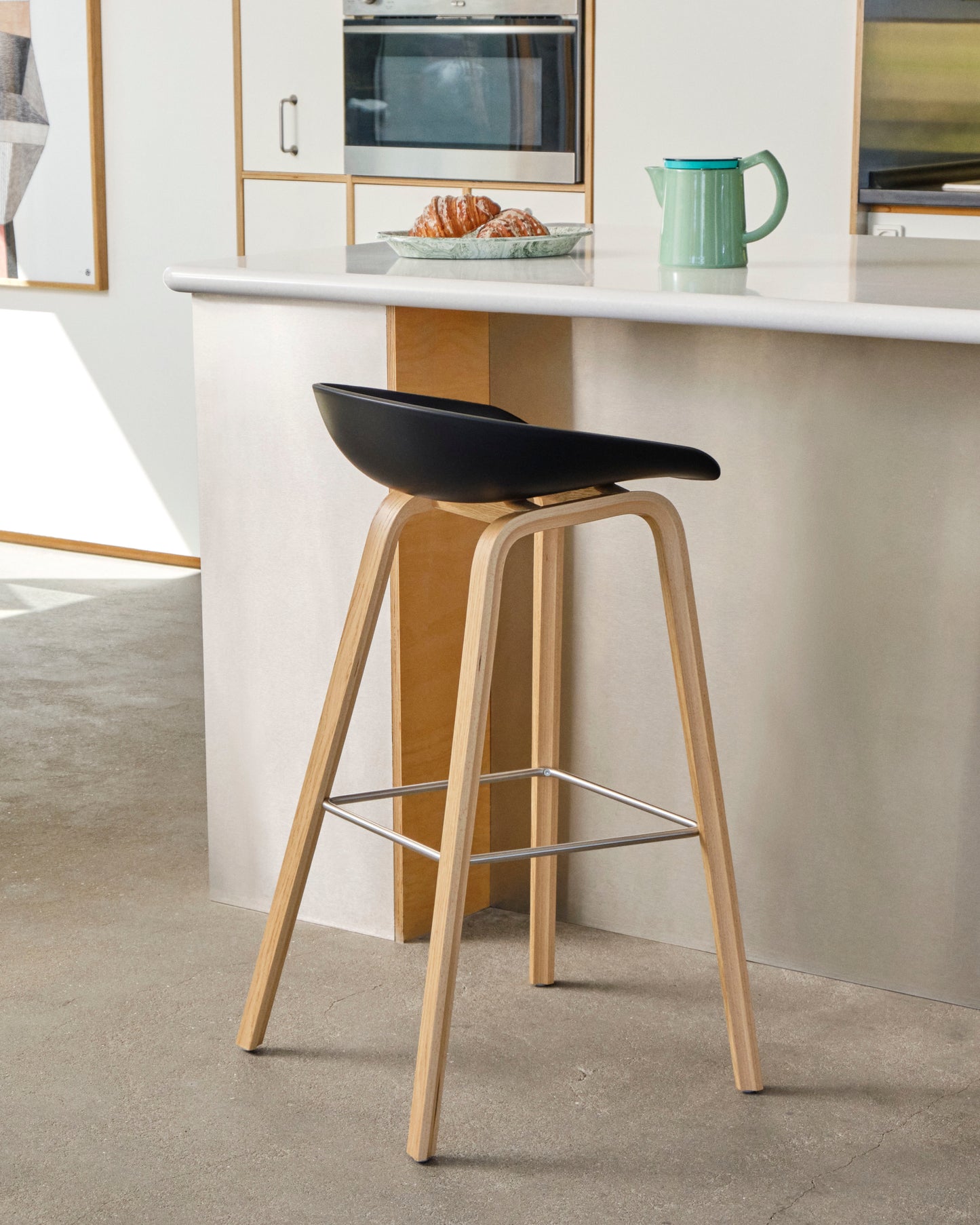 HAY About a Stool AAS32 musta/lakattu tammi, kromi