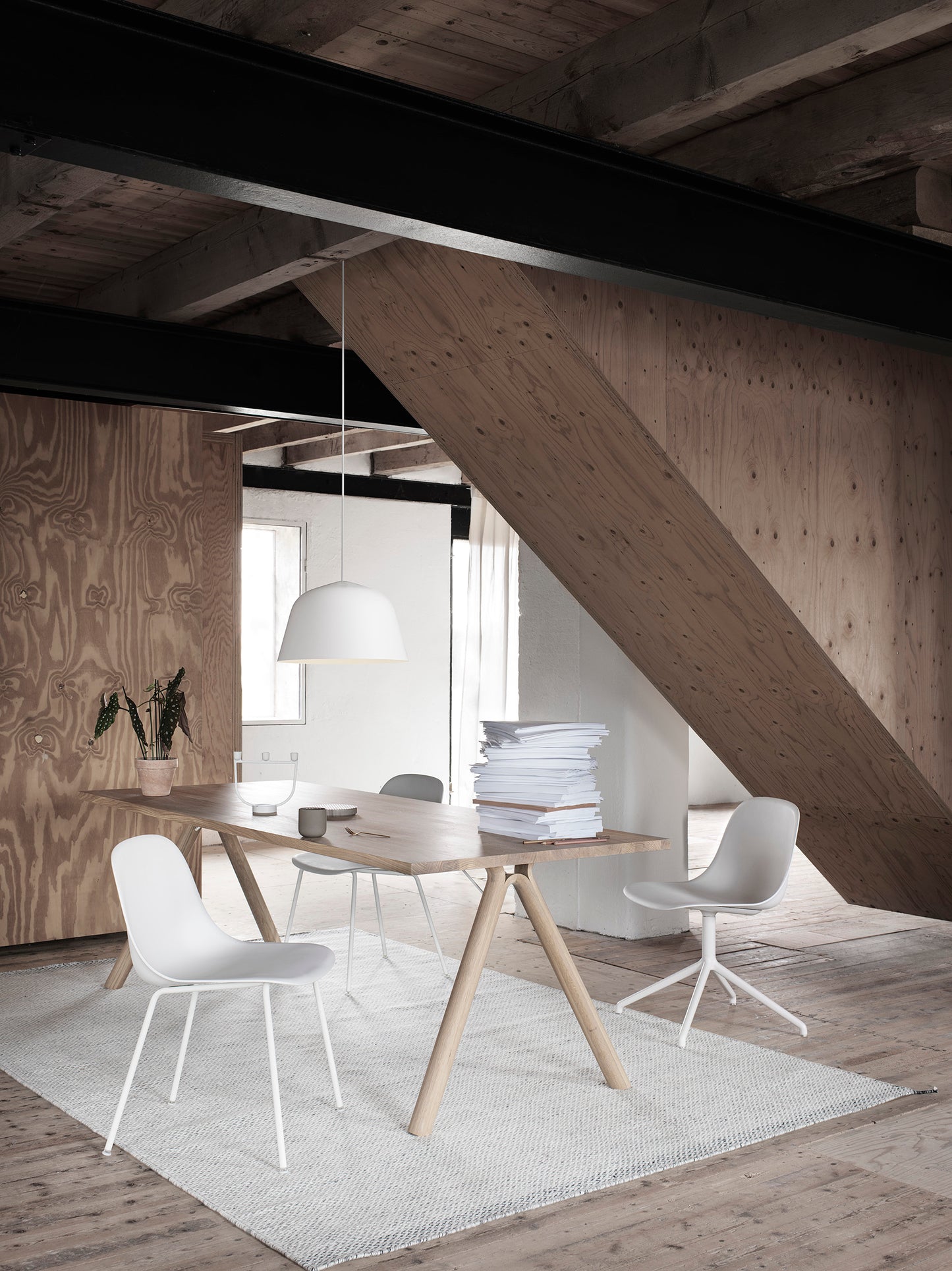 Muuto Fiber tuoli, pyörivä, valkoinen