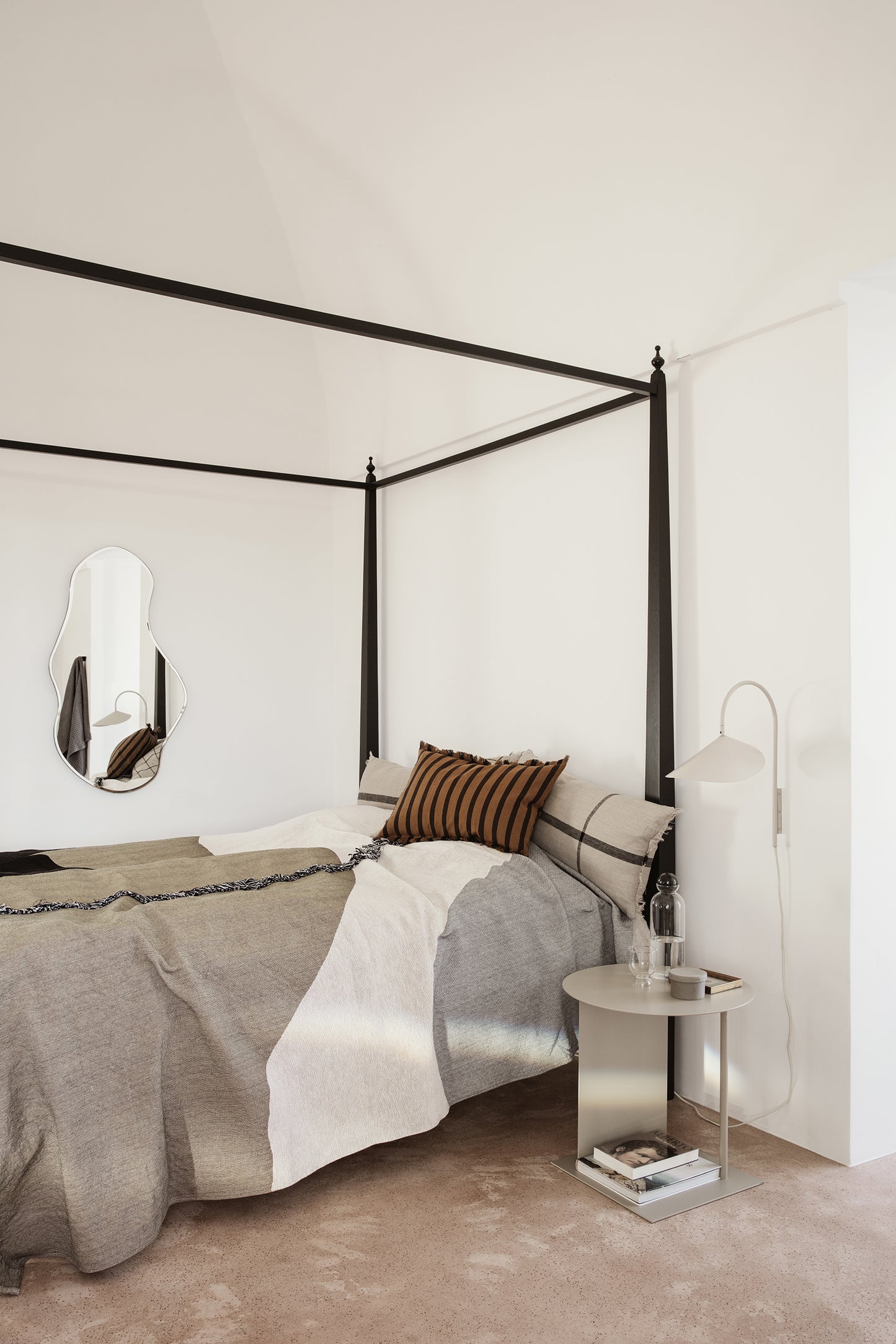 Ferm Living Vista päiväpeitto sand