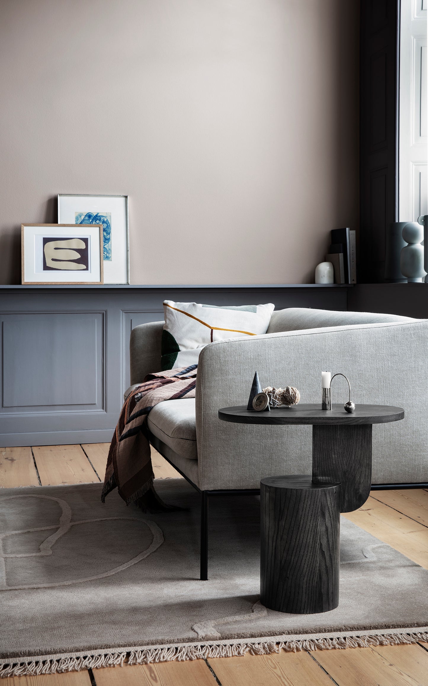 Ferm Living Insert sivupöytä musta