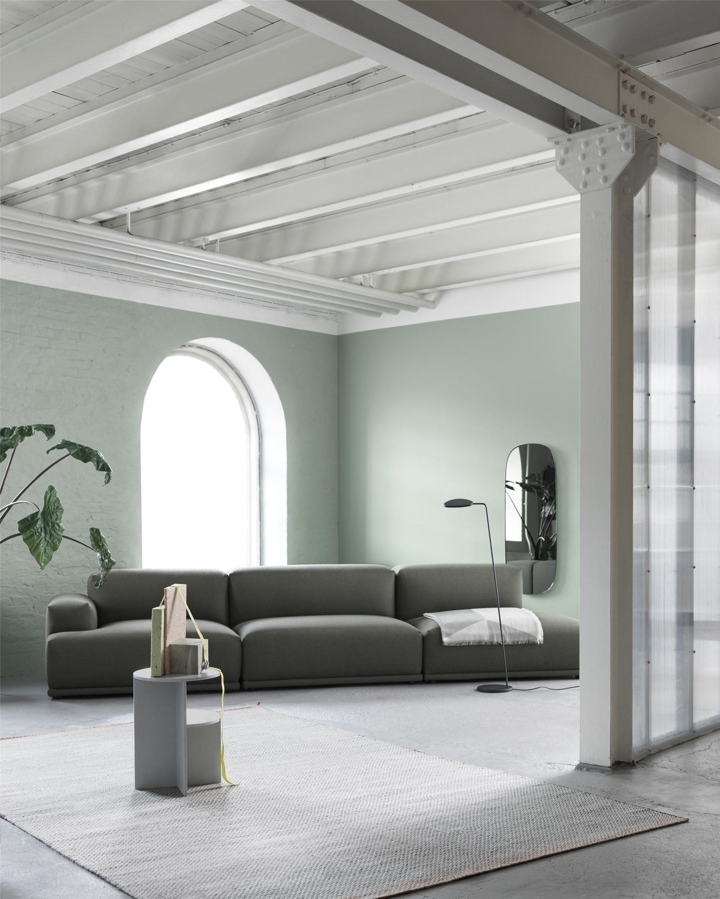 Muuto Framed peili L harmaa/kirkas