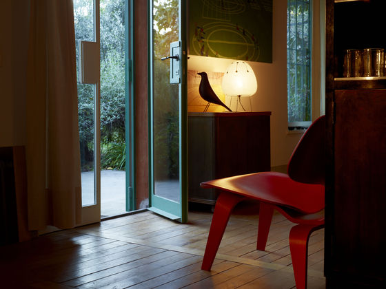 Vitra Eames House Bird musta
