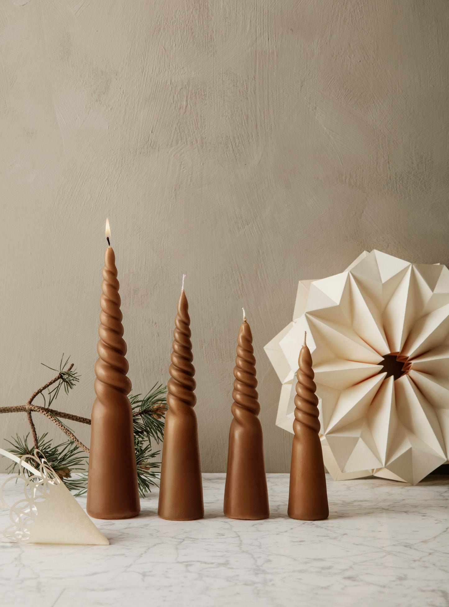 Ferm Living Twisted kynttilä 4kpl straw