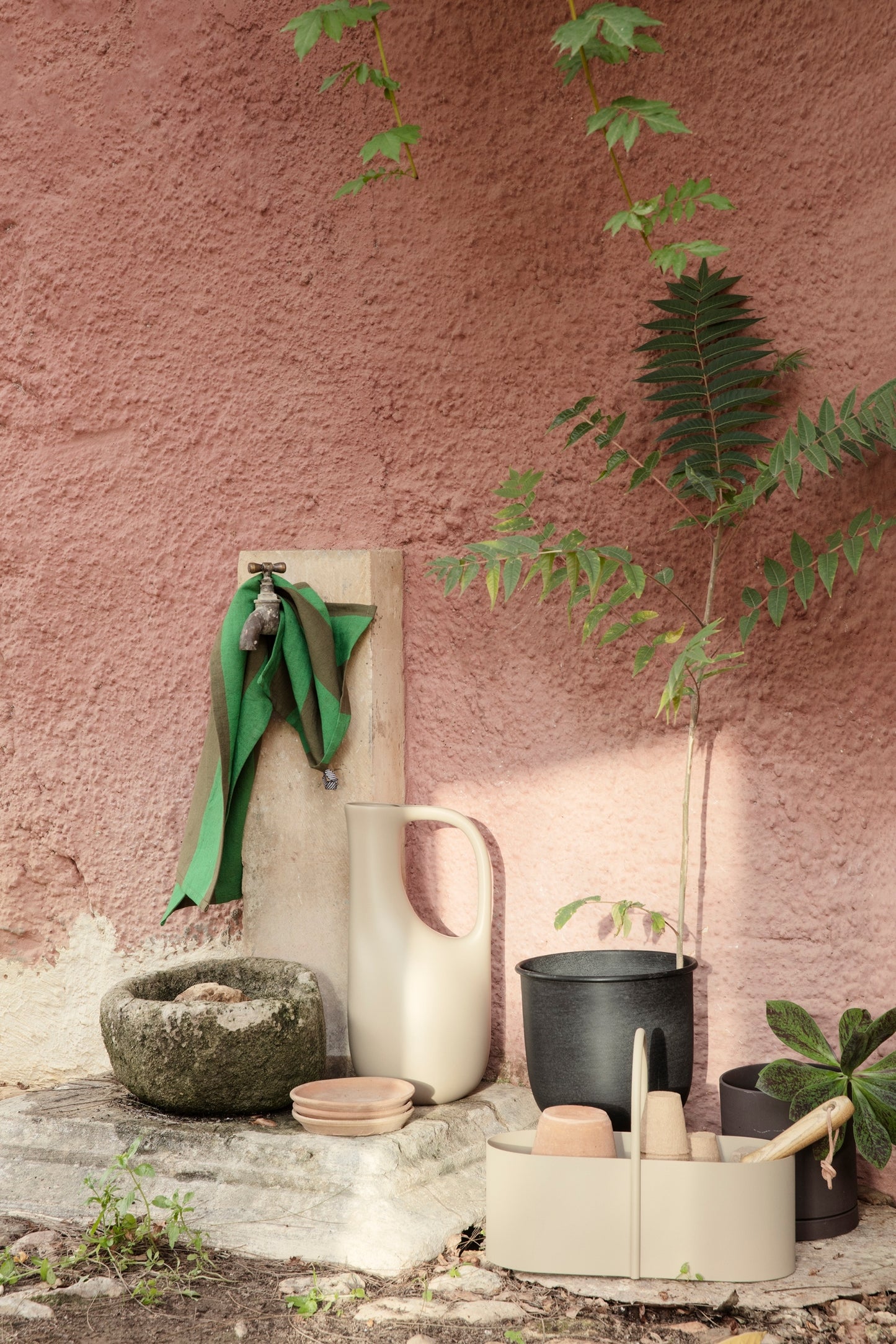 Ferm Living Liba kastelukannu cashmere