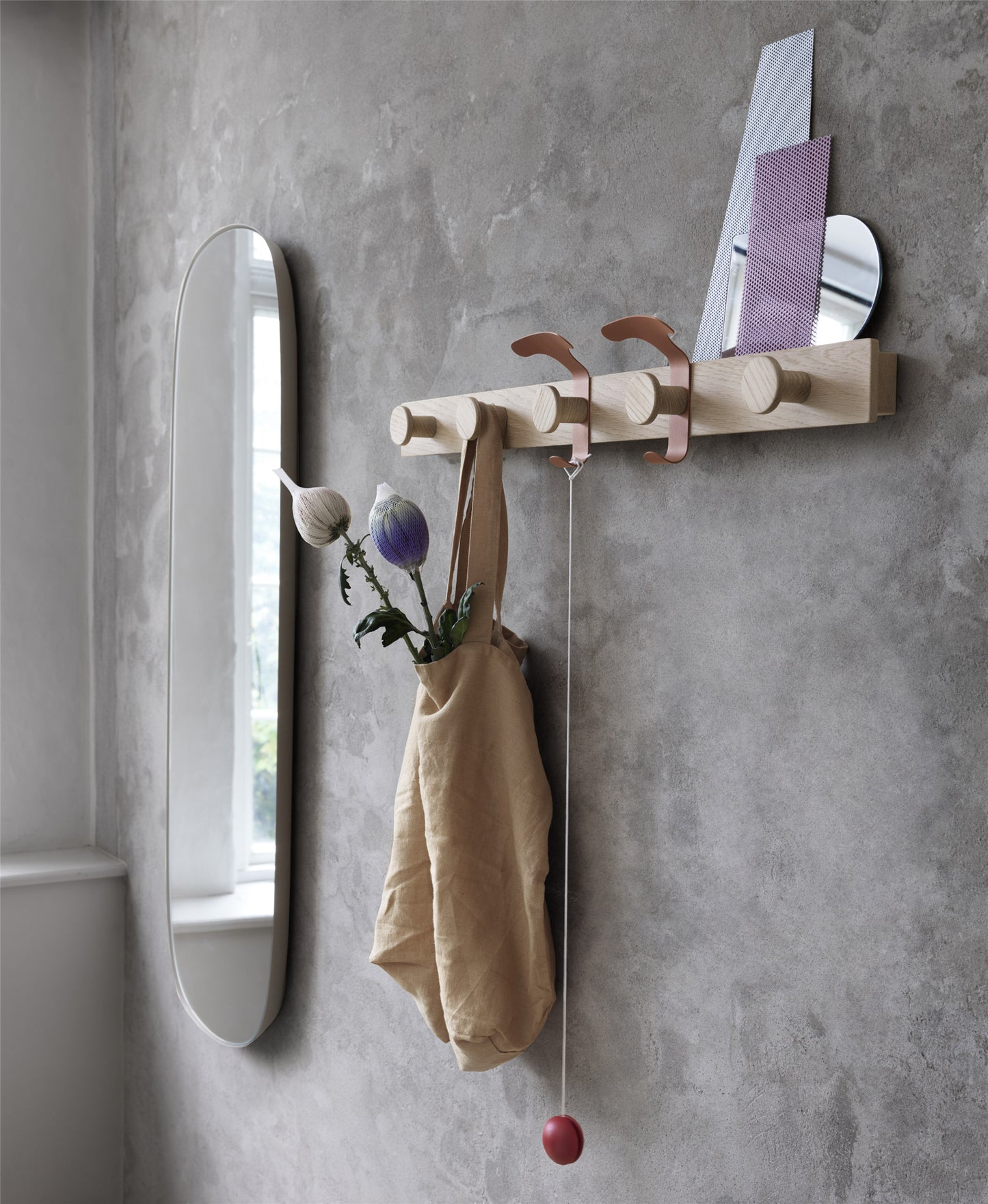 Muuto Framed peili L roosa/kirkas