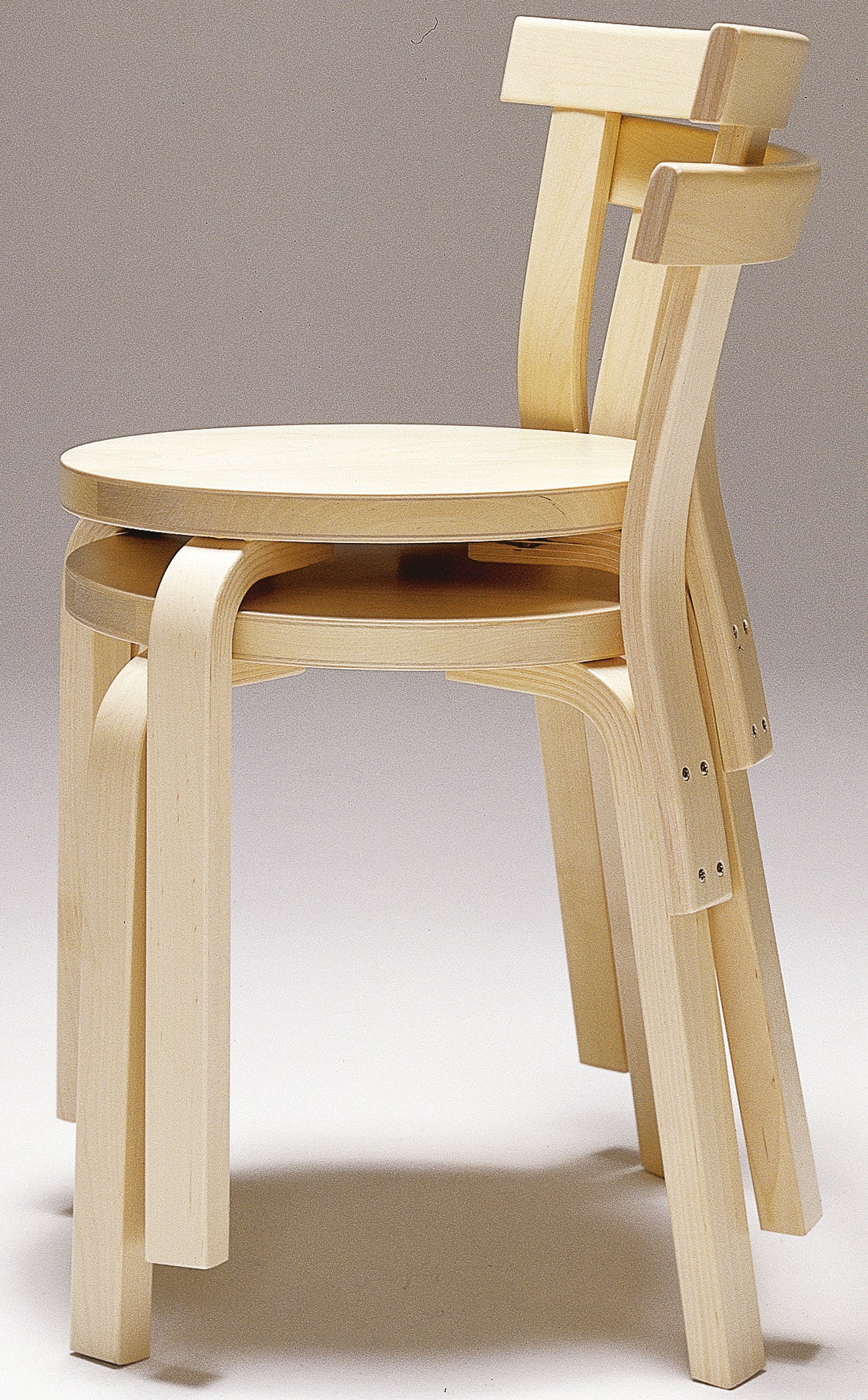 Artek 68 tuoli koivu