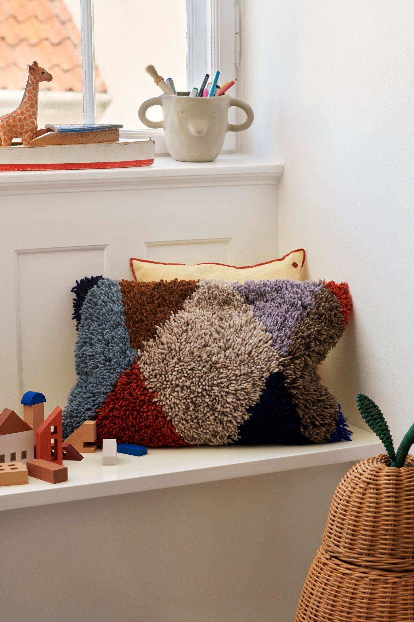 Ferm Living Harlequin tyyny 60x40