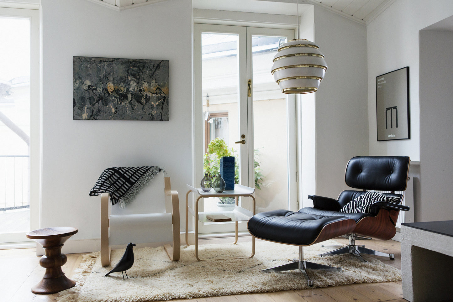 Artek 915 Kehäpöytä valkoinen