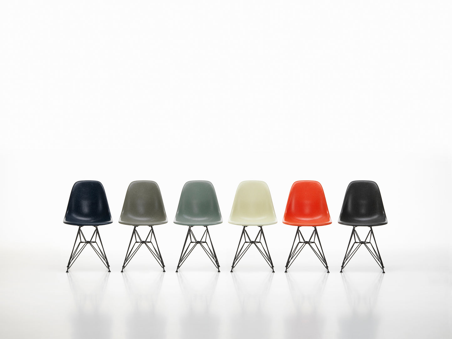 Vitra Eames DSR Fiberglass musta/elephant hide grey