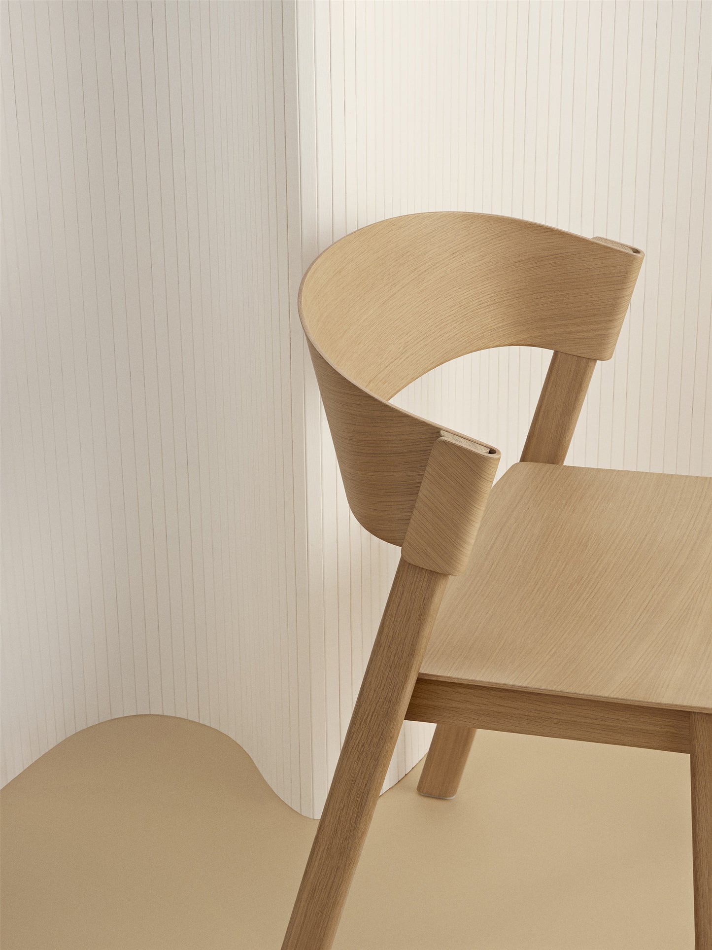 Muuto Cover tuoli tammi