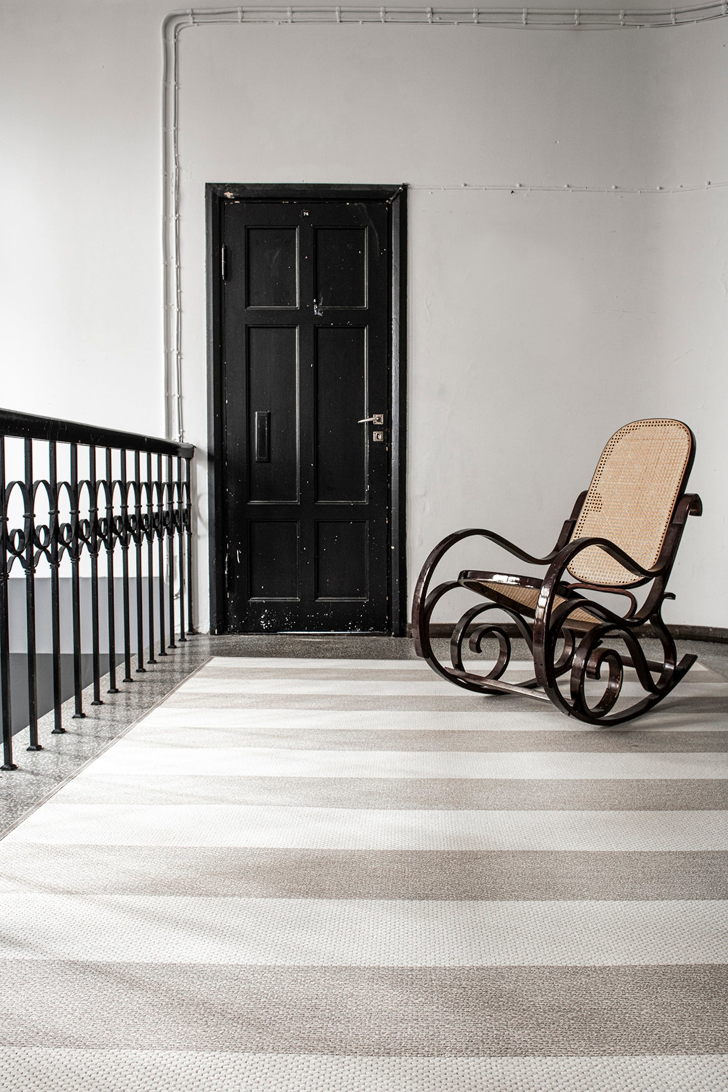 VM Carpet Viiva beige-valkoinen