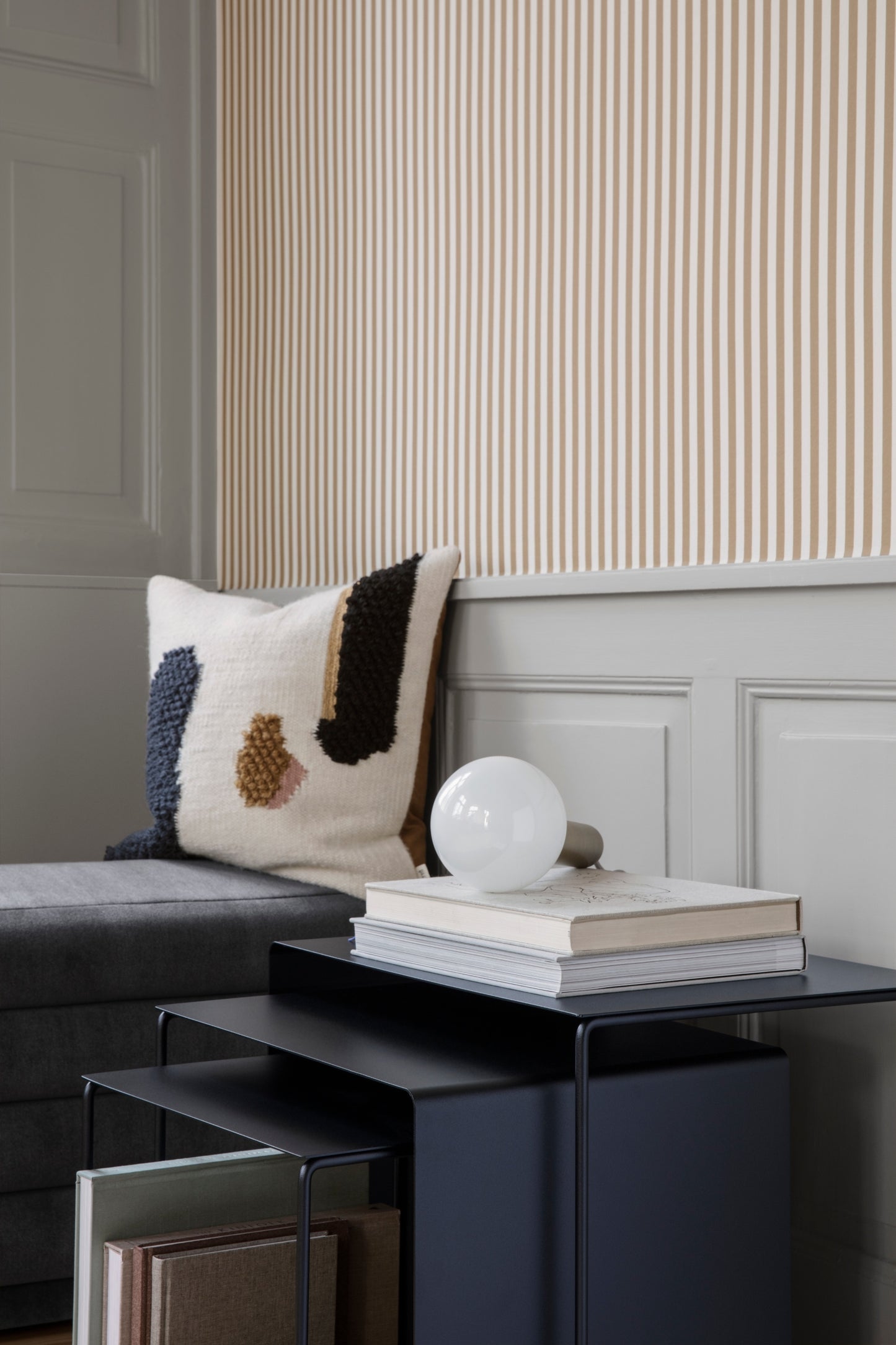 Ferm Living Loop tyyny Mount