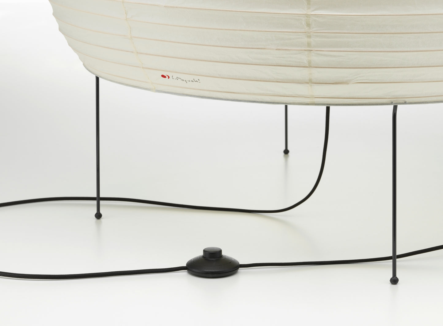 Vitra Akari 25N lattiavalaisin