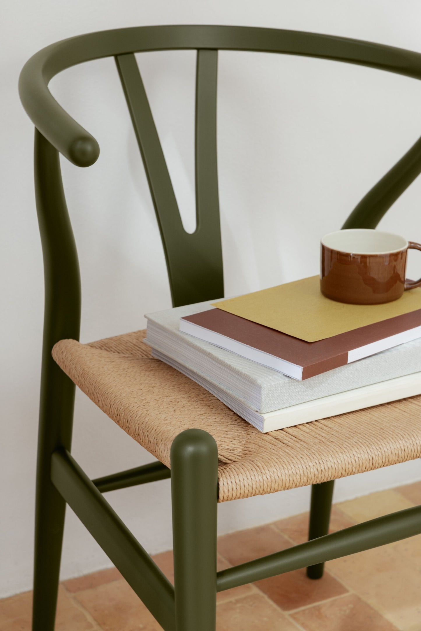 Carl Hansen & Søn CH24 Wishbone Soft Seaweed pyökki/luonnonväri