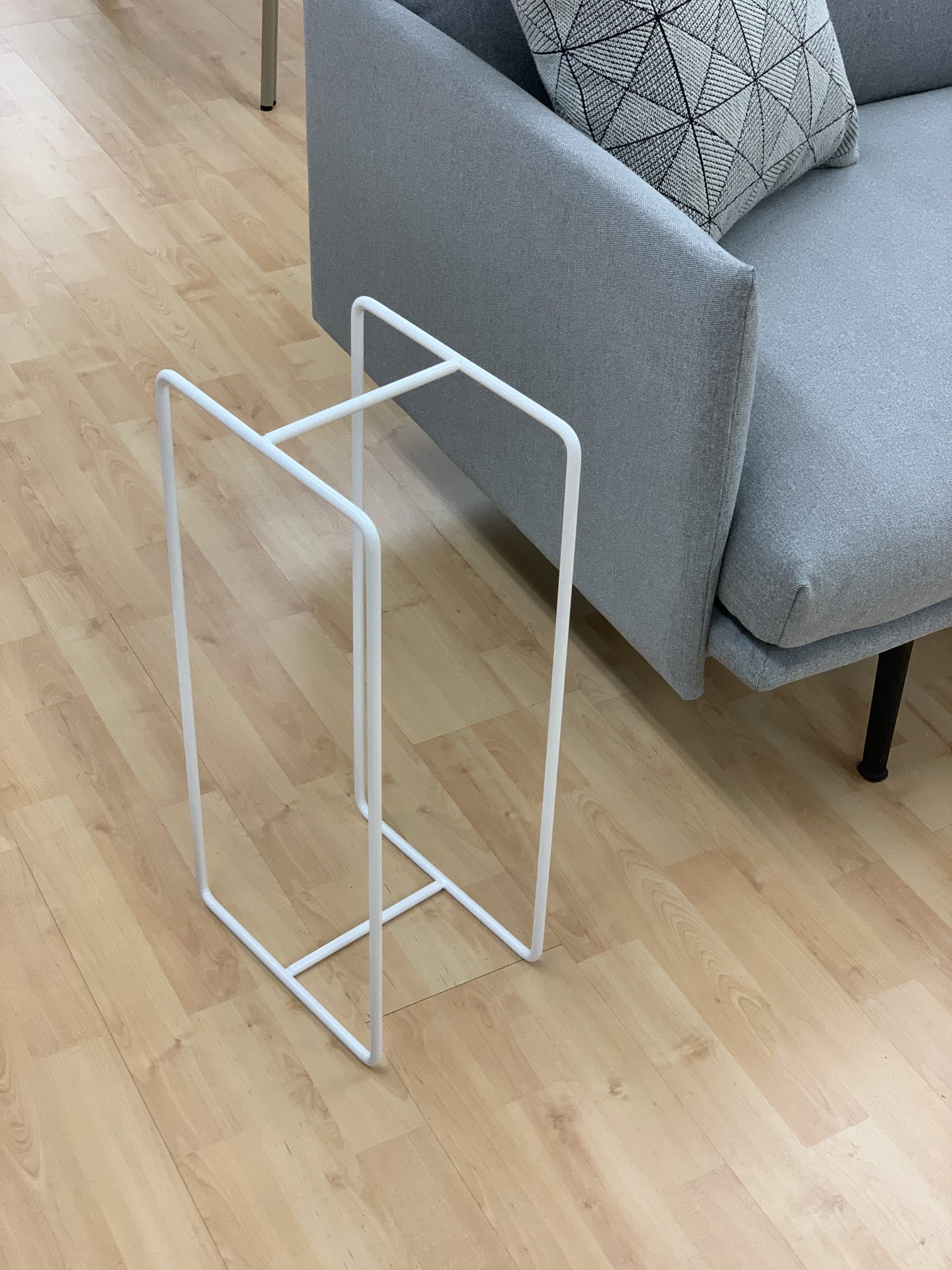 Showroom Finland Mixrack säilytysteline M valkoinen (Myymälämalli)