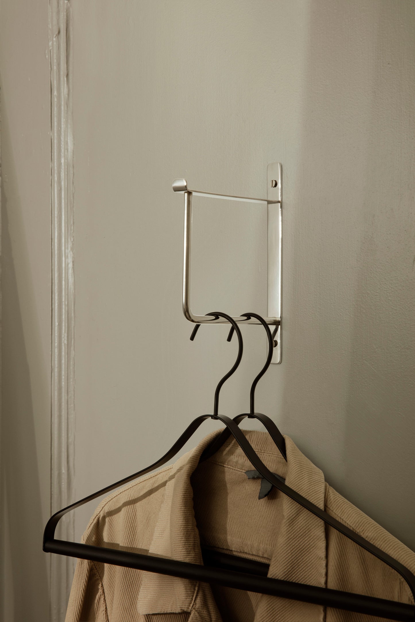 Ferm Living Hang Rack seinänaulakko teräs