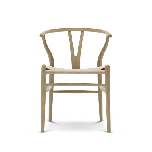 Carl Hansen & Søn CH24 Wishbone saippuoitu tammi/luonnonväri