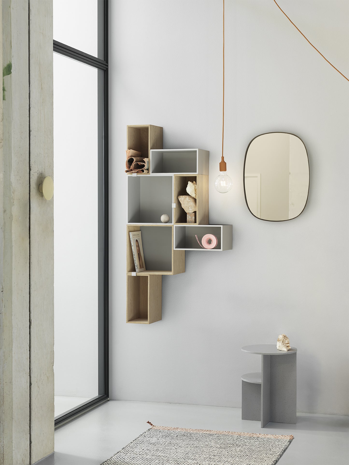 Muuto Framed peili S harmaa/kirkas
