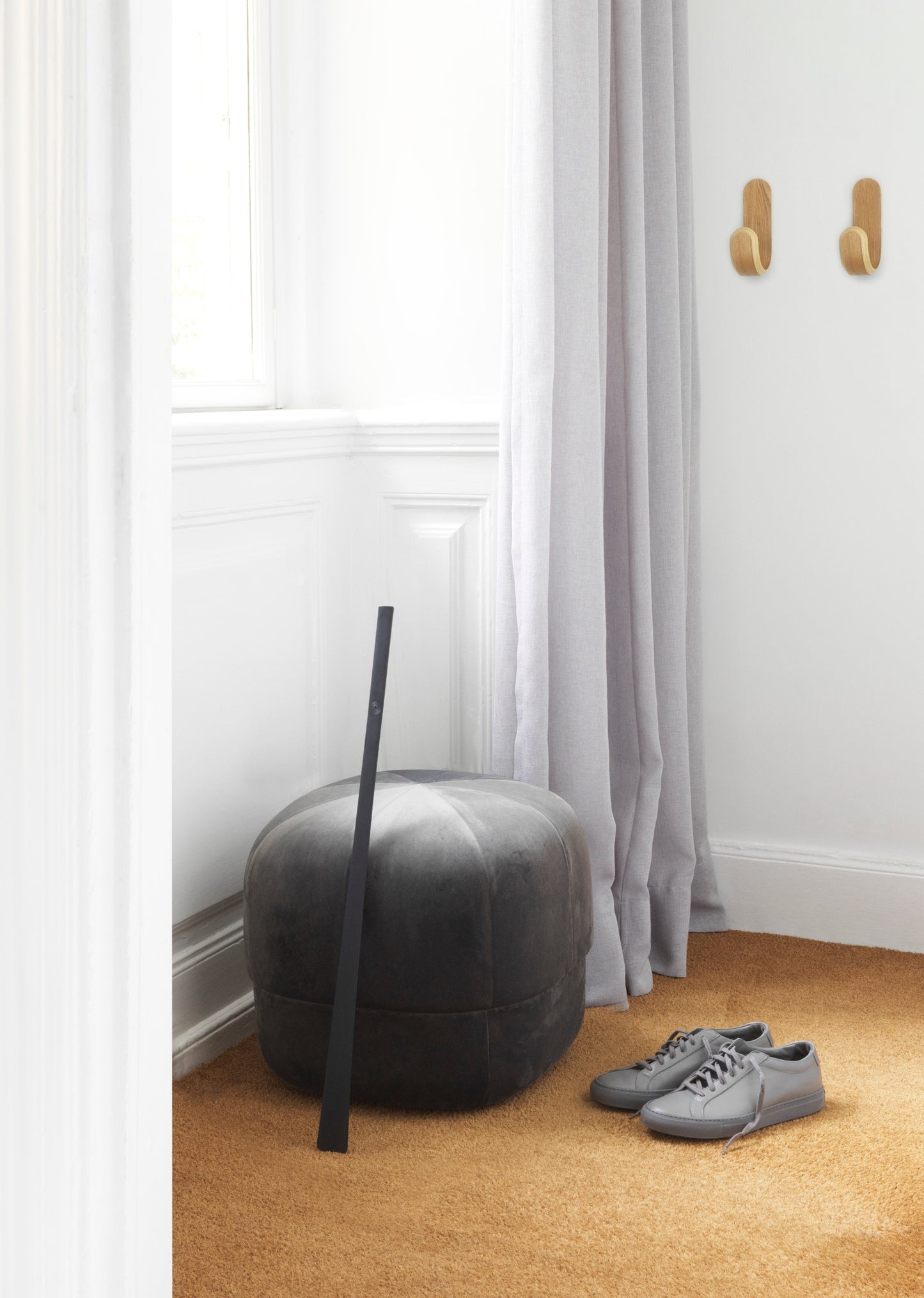 Normann Copenhagen Shoehorn kenkälusikka musta