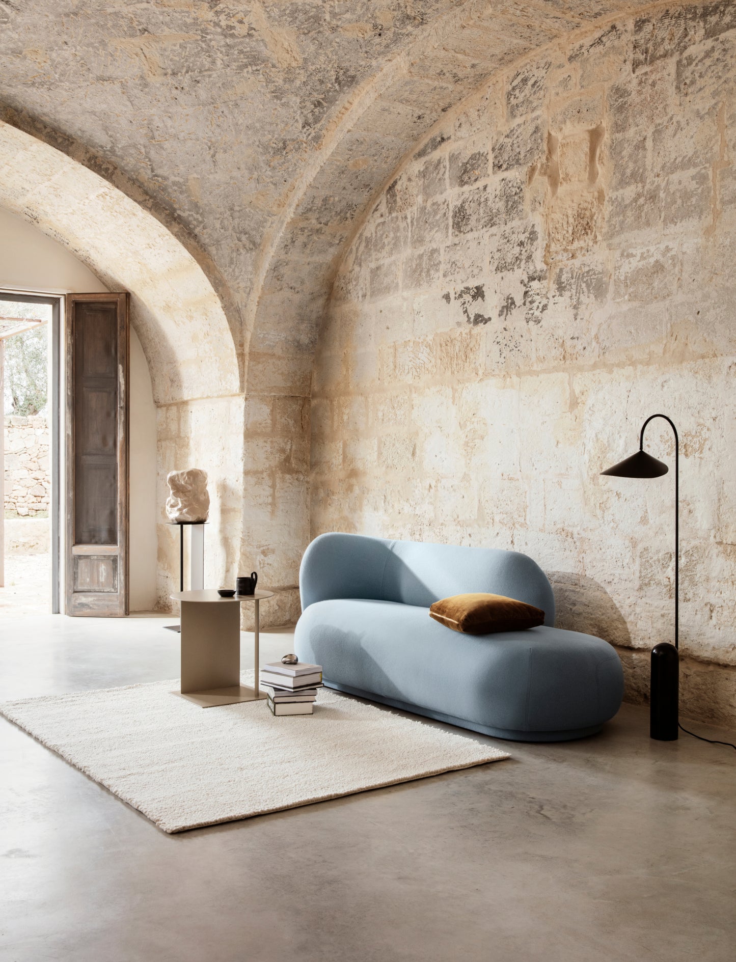 Ferm Living Place sivupöytä cashmere