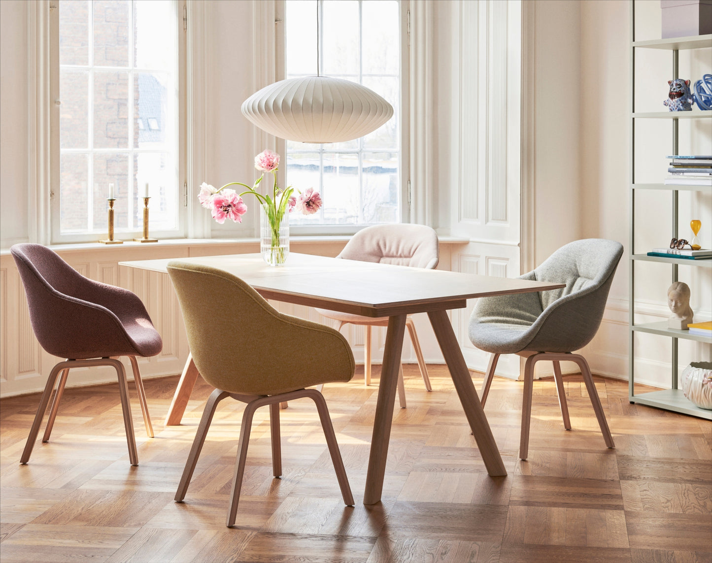 HAY CPH30 jatkettava pöytä 160x80 tammi, jatkopalat valk. laminaatti (Myymälämalli)