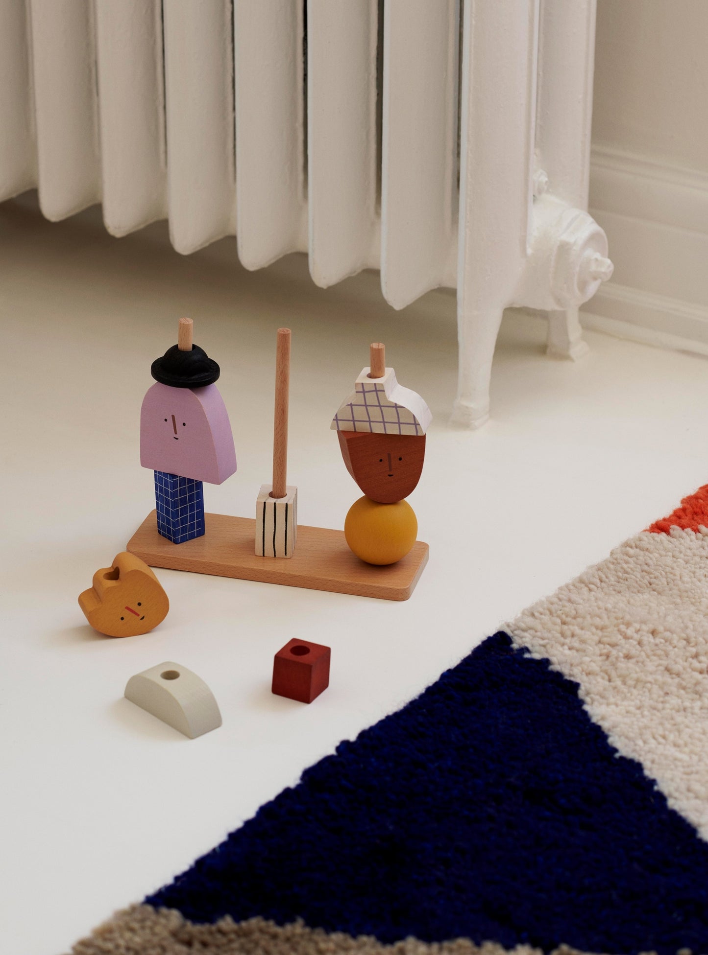 Ferm Living Character palikkalelu