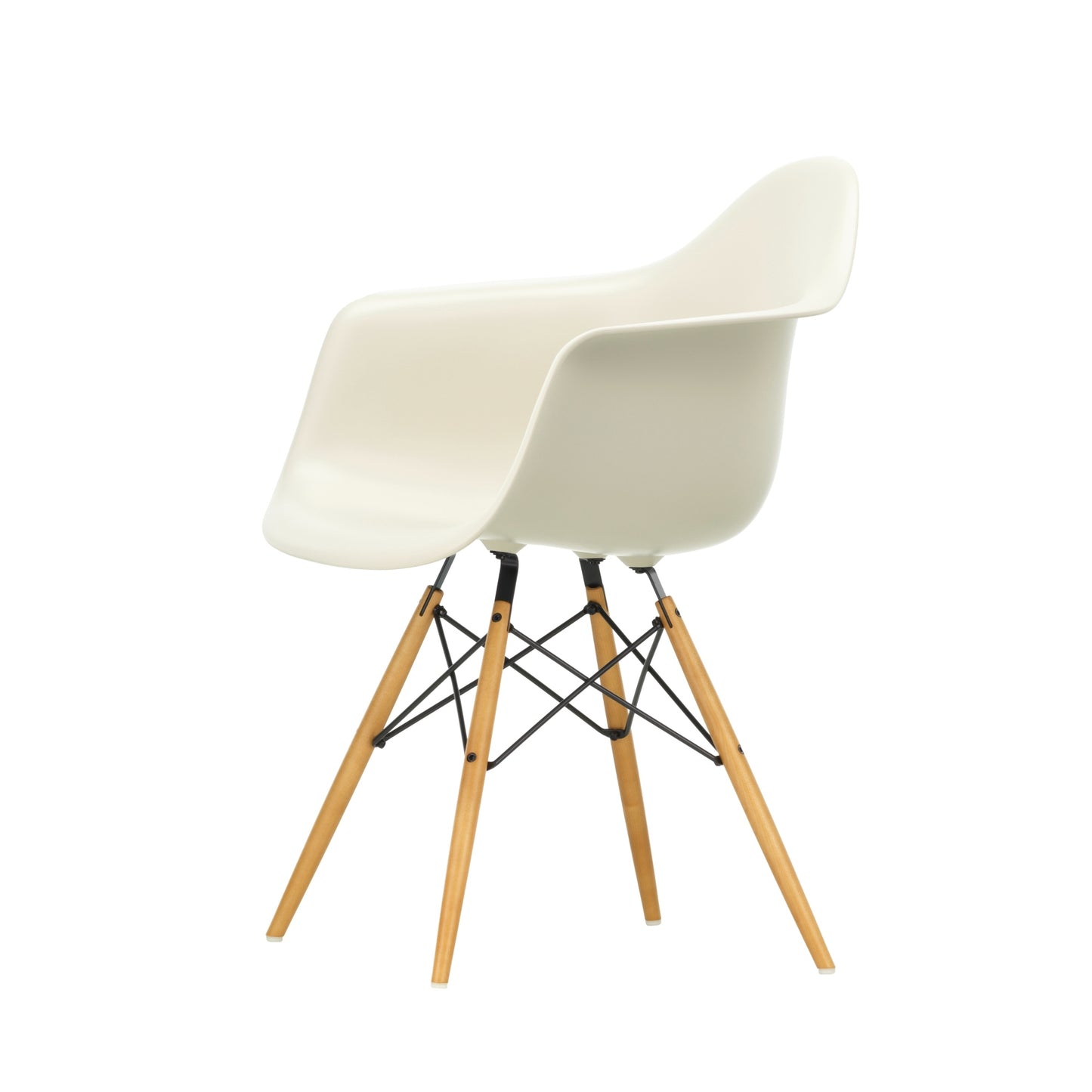 Vitra Eames DAW tuoli luonnonvalkoinen/vaahtera