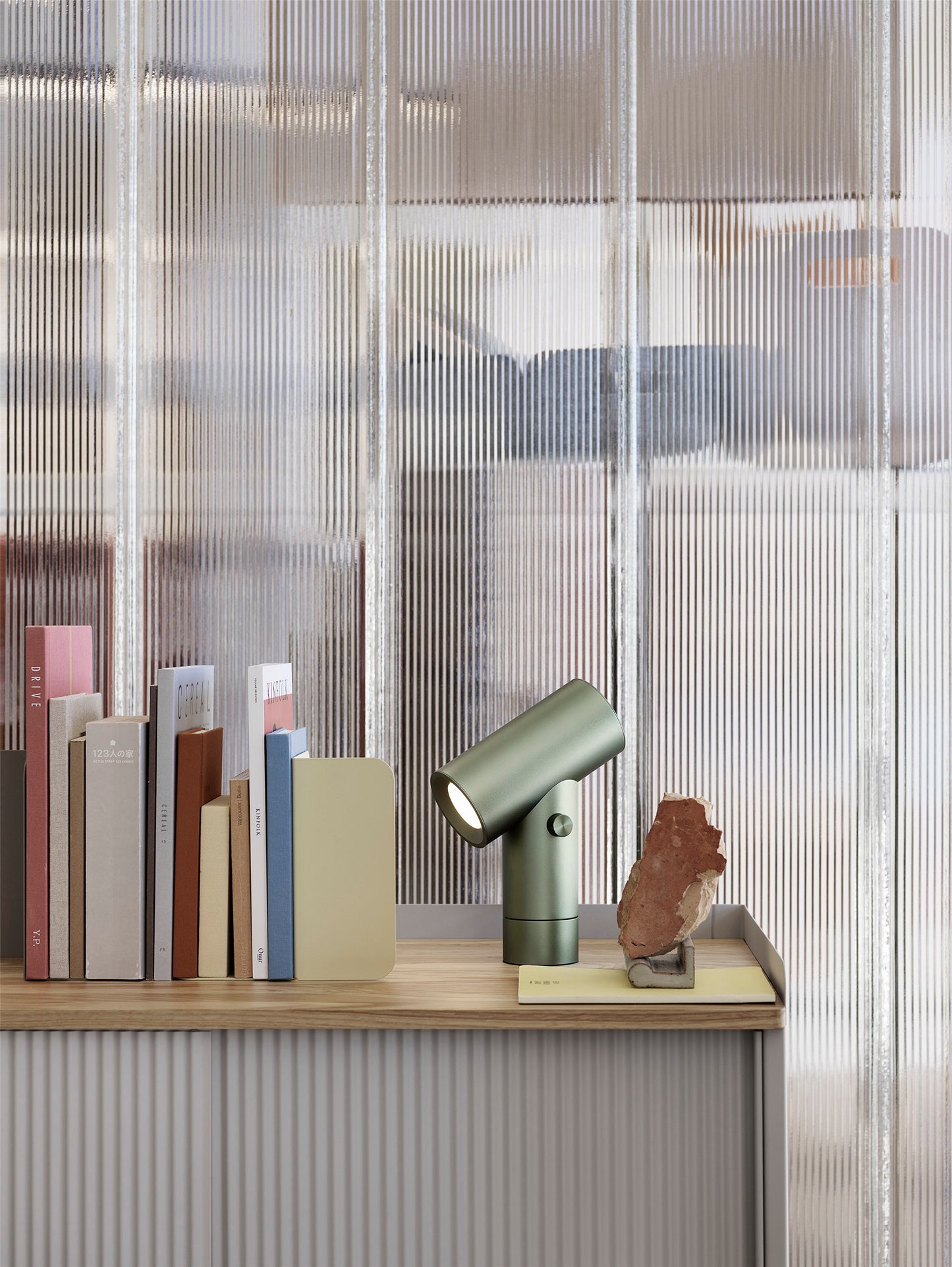Muuto Beam pöytävalaisin vihreä