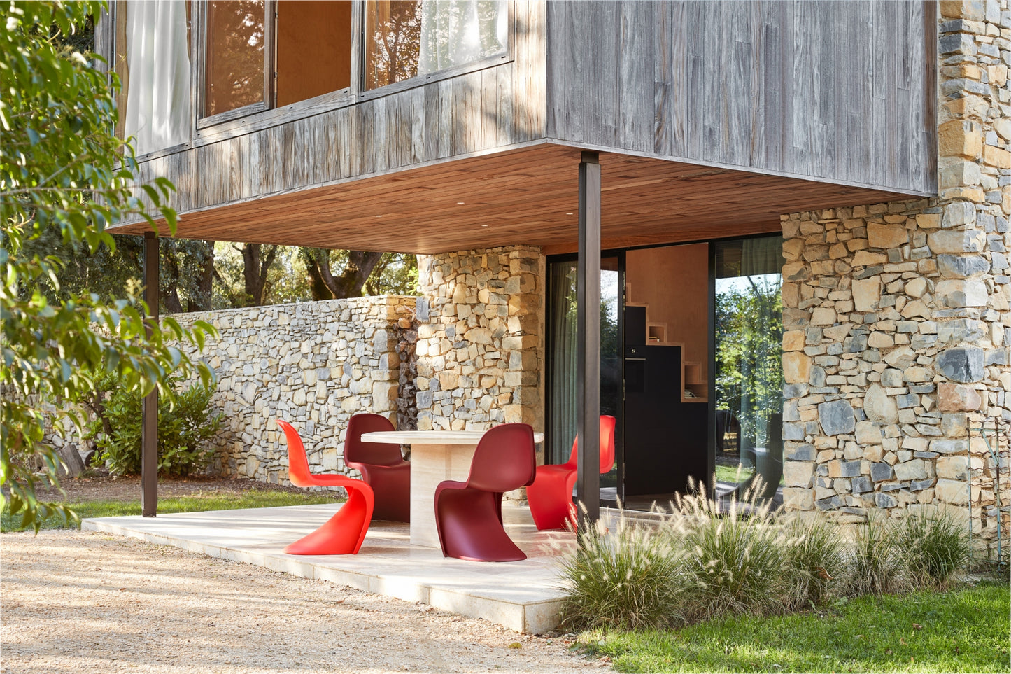 Vitra Panton tuoli viininpunainen