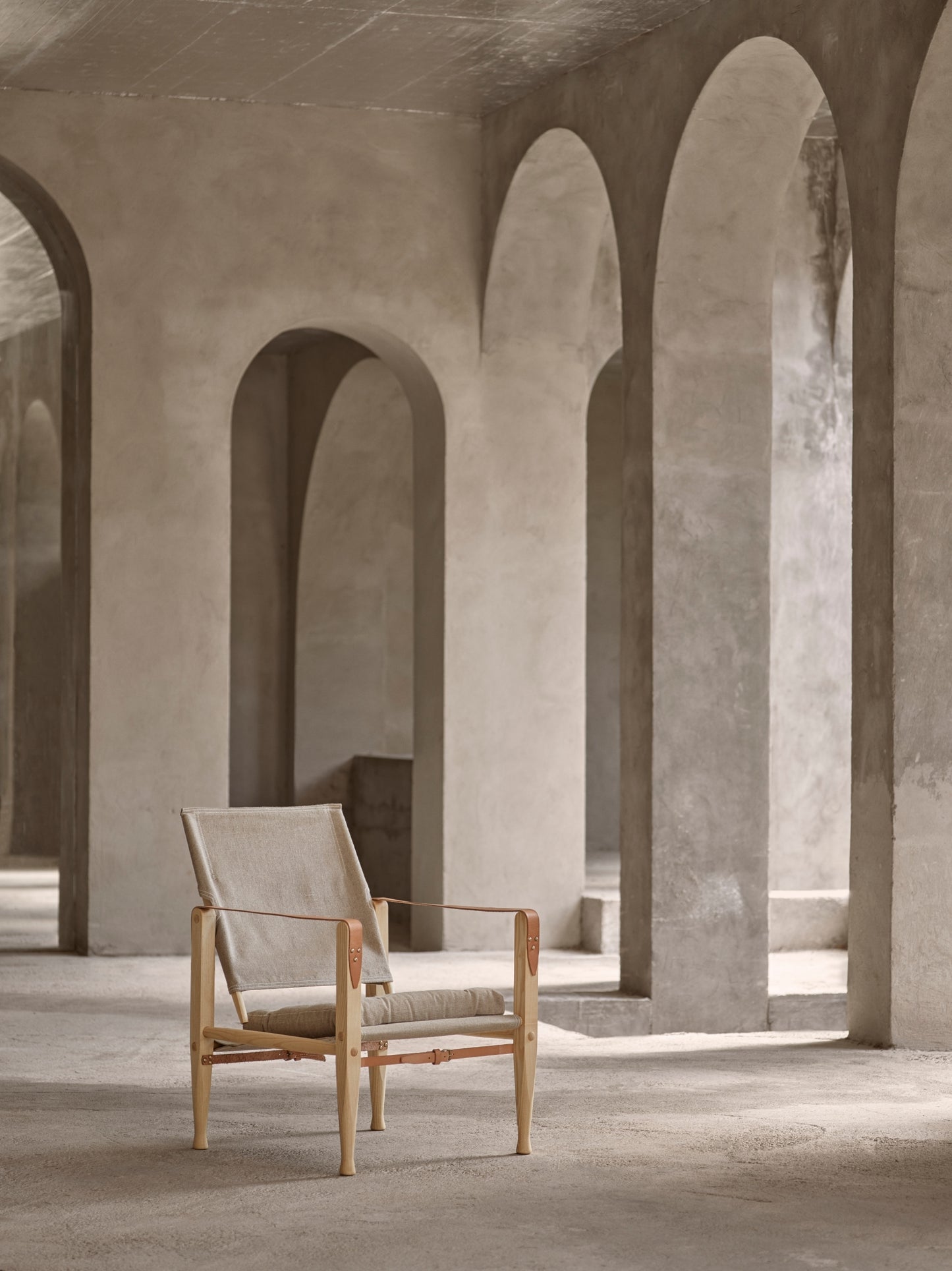 Carl Hansen & Søn KK47000 Safari tuoli valkoöljytty saarni/pellava