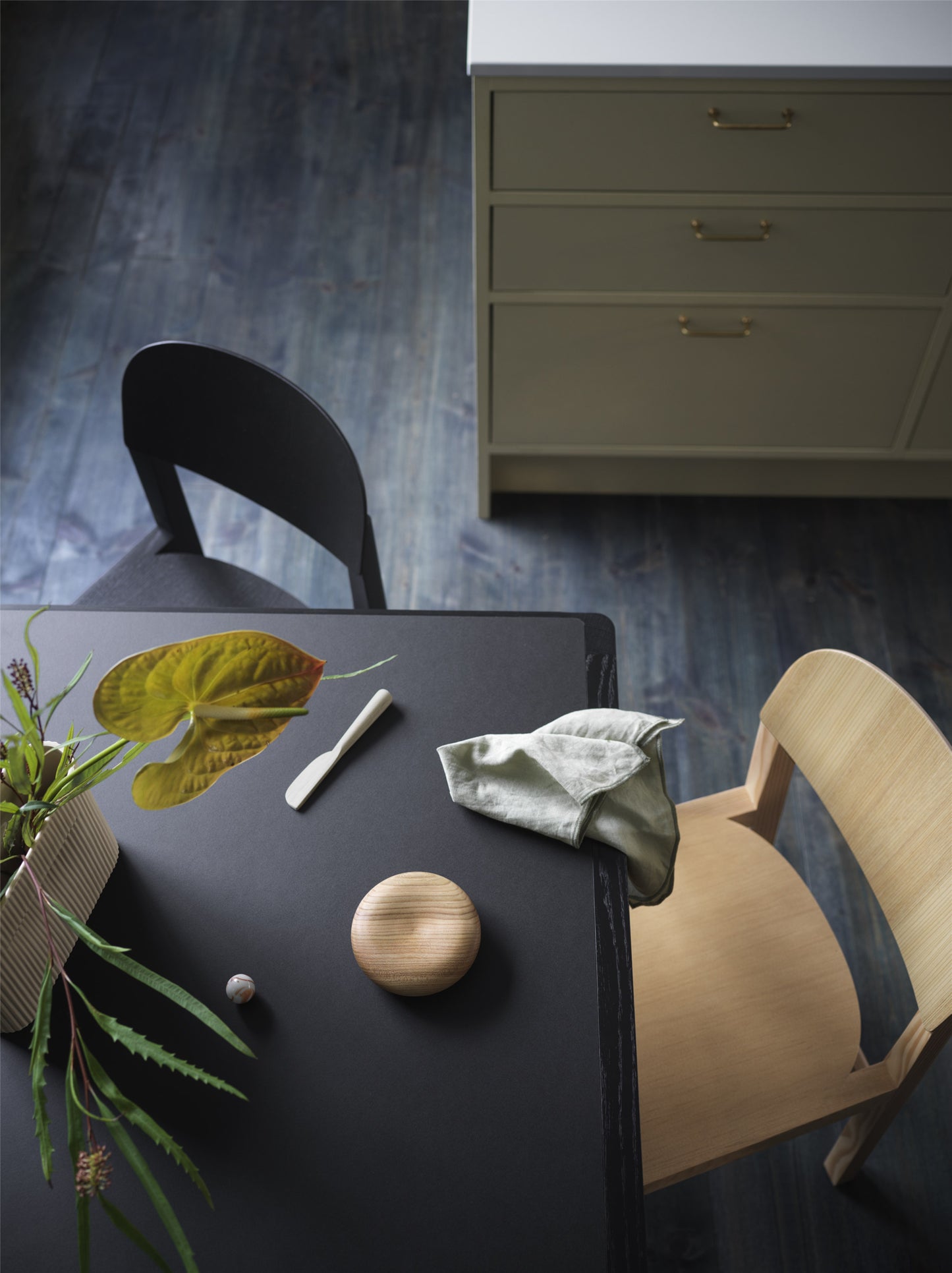 Muuto Ridge S vaasi beige