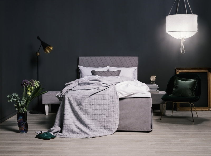 Matri Aava päiväpeitto 160x260 vaaleanharmaa