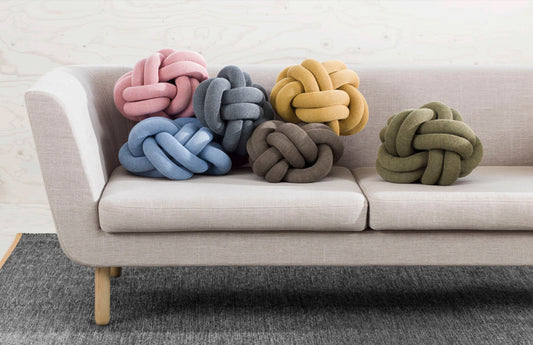 Design House Stockholm Knot tyyny sininen