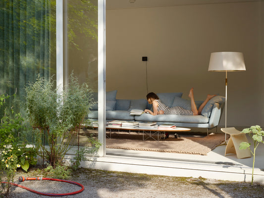 Vitra Butterfly jakkara, vaahtera