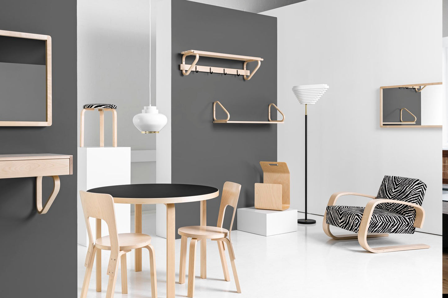 Artek A805 lattiavalaisin kromattu
