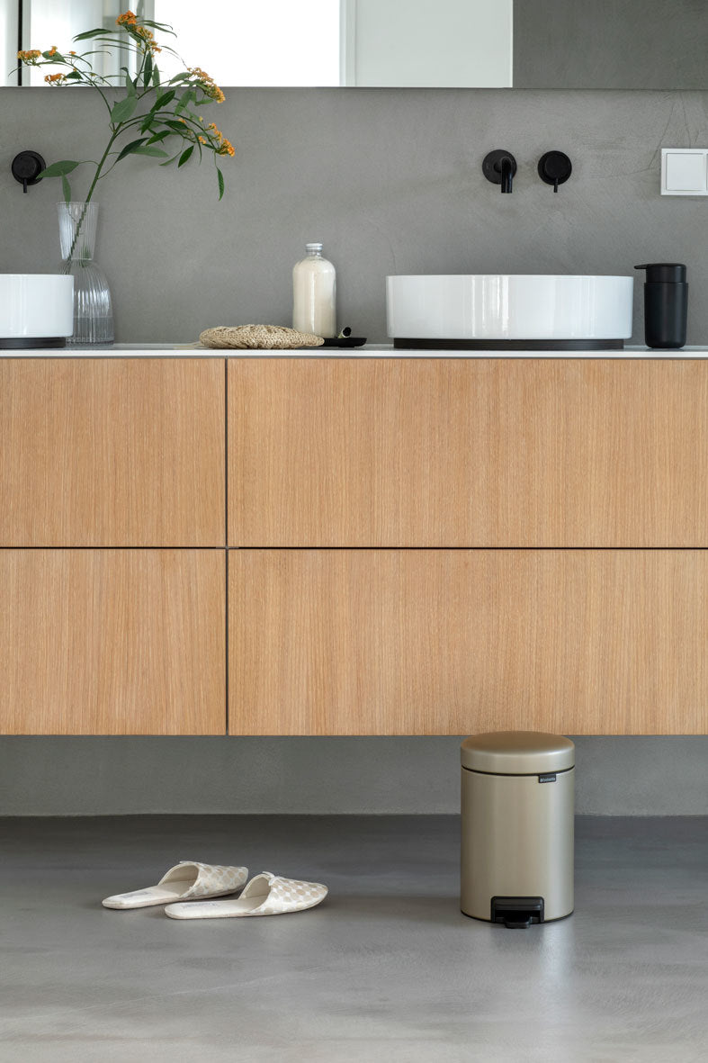 Brabantia newIcon poljinroska-astia kulta