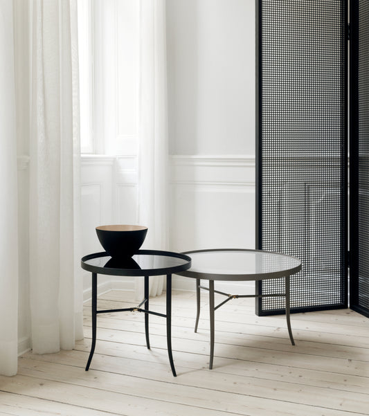 Normann Copenhagen Lug pöytä iso musta