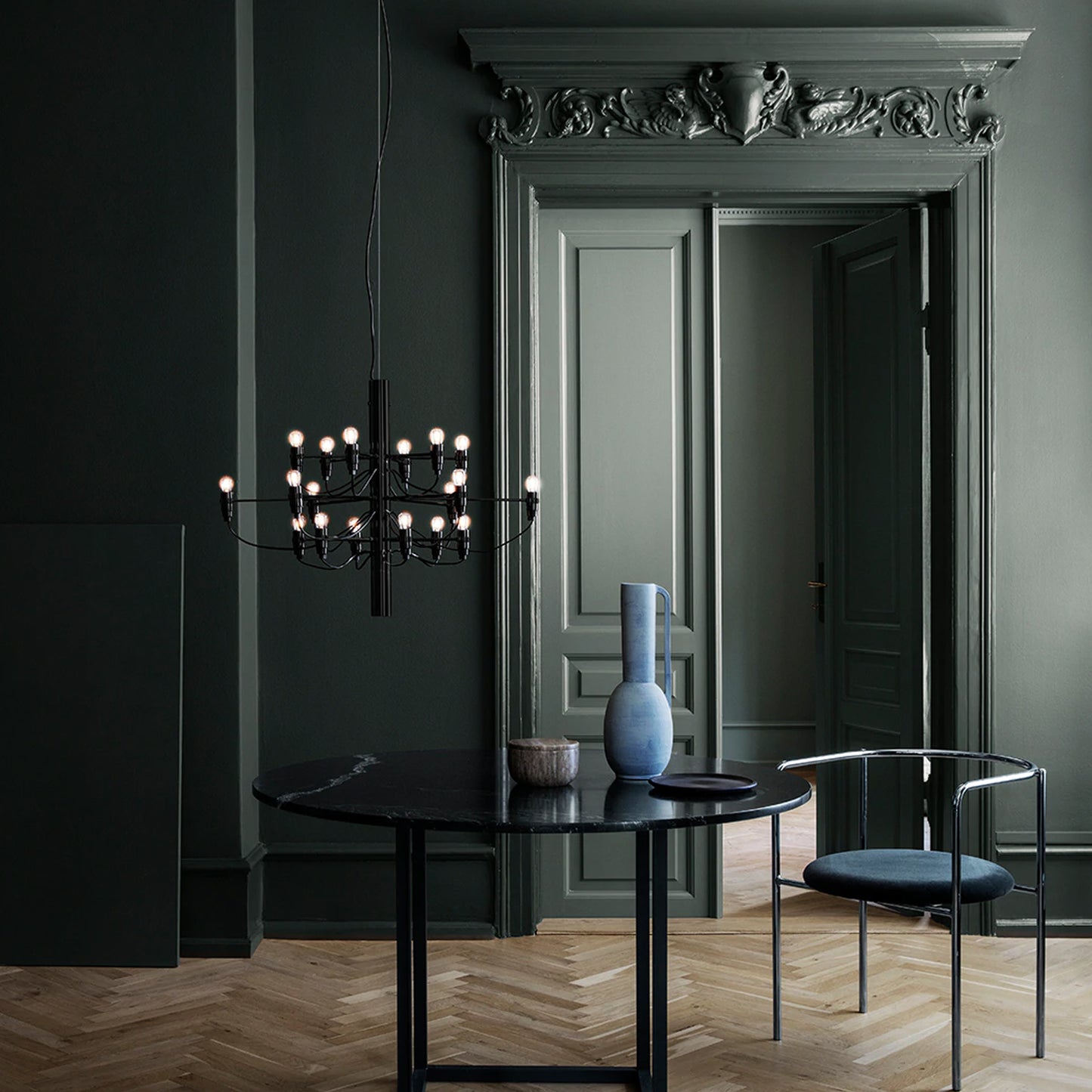 FLOS 2097/18 valaisin halogeeni mattamusta