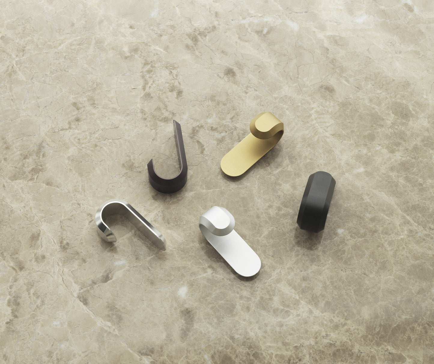 Normann Copenhagen Curve Mini ripustin 2kpl matta kulta