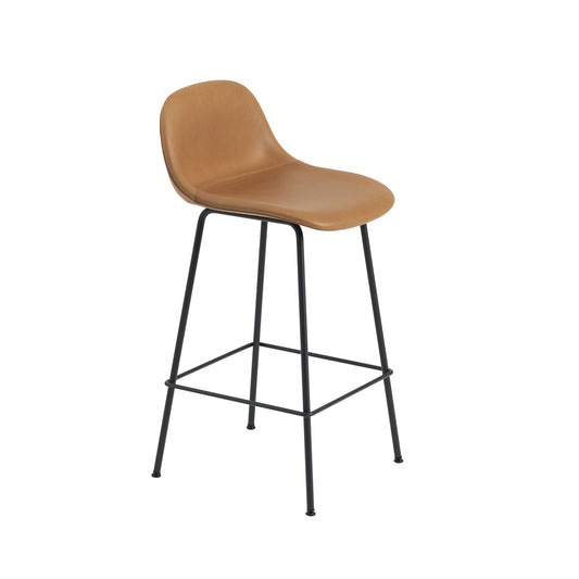 Muuto Fiber baarituoli selkänojalla, teräsjalat, konjakki/musta