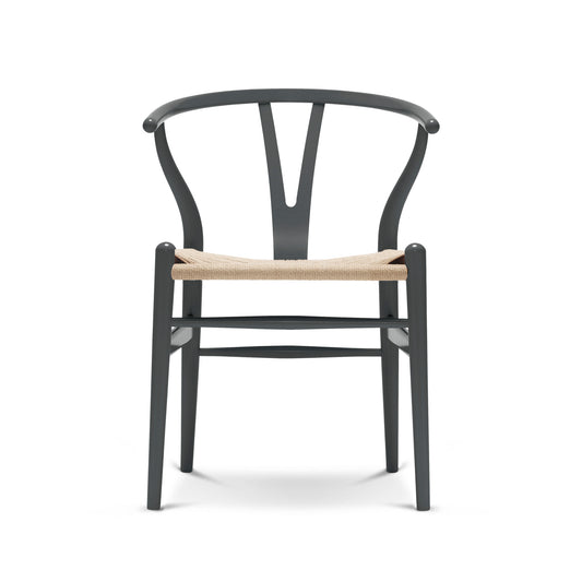Carl Hansen & Søn CH24 Wishbone tummanharmaa pyökki/luonnonväri