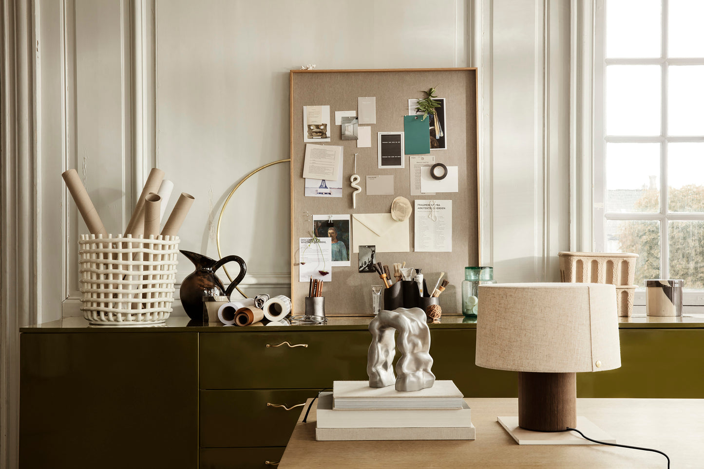 Ferm Living Scenery muistitaulu leveä tammi