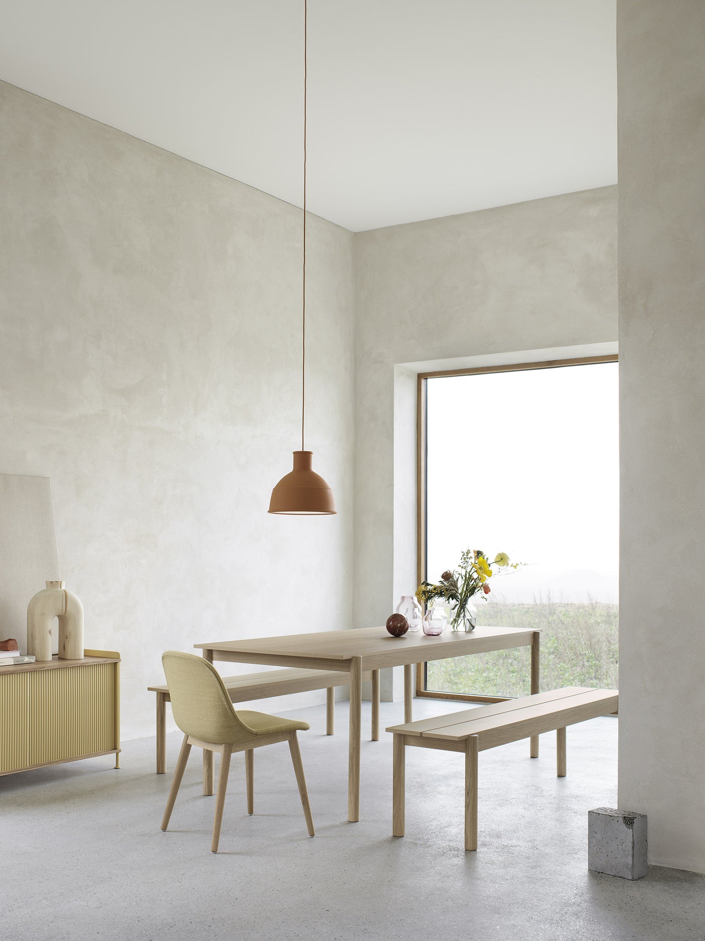 Muuto Linear pöytä 140x85cm tammi