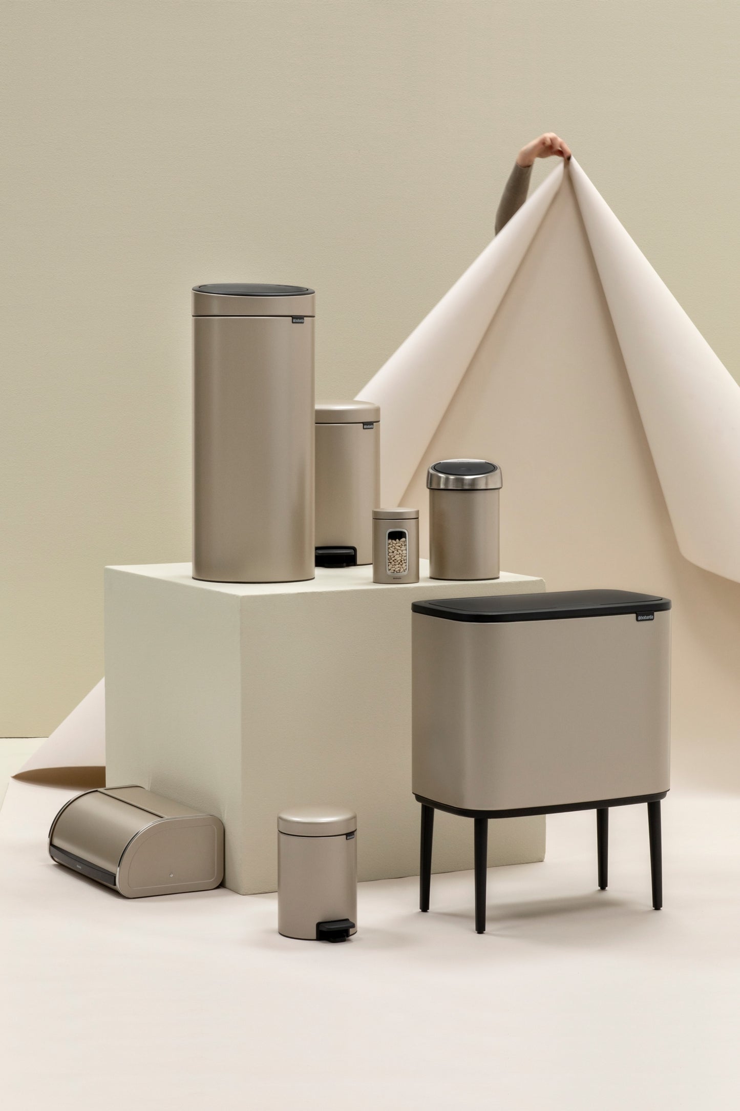 Brabantia Bo Touch 11+23 kierrätyskaluste kulta