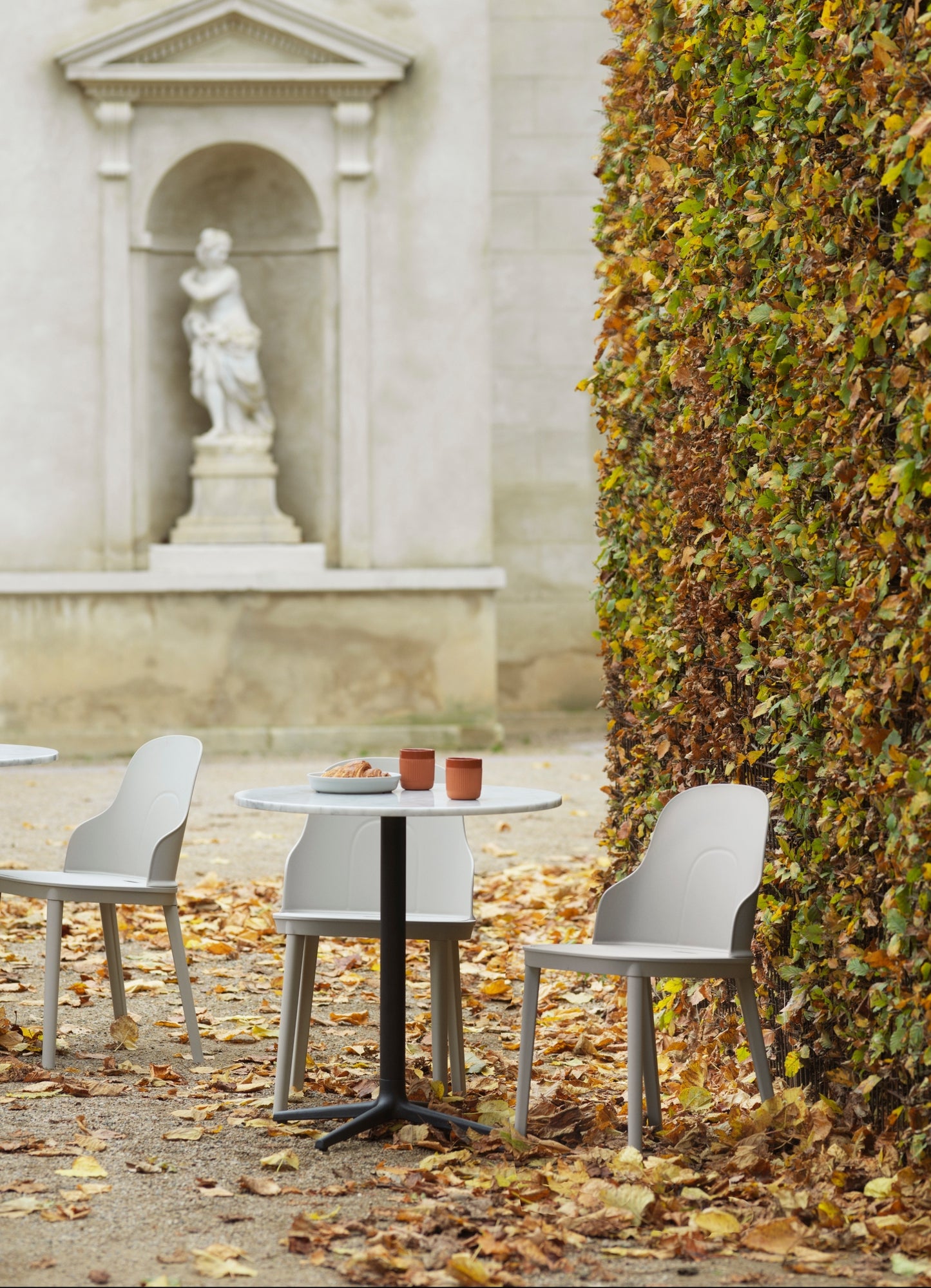 Normann Copenhagen Allez tuoli harmaa
