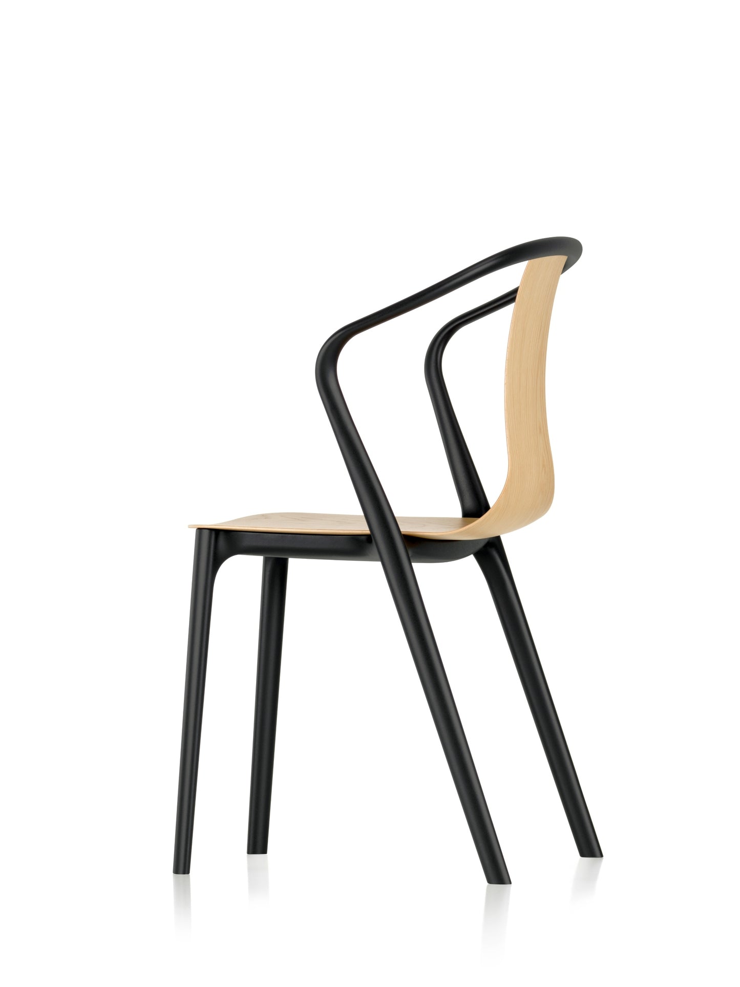 Vitra Belleville tuoli käsinojilla musta/tammi
