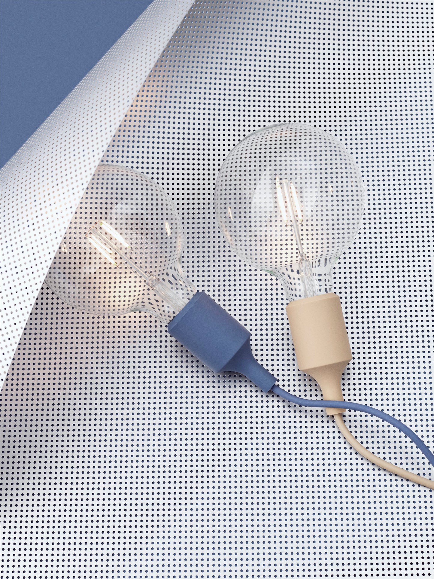 Muuto E27 valaisin haaleansininen